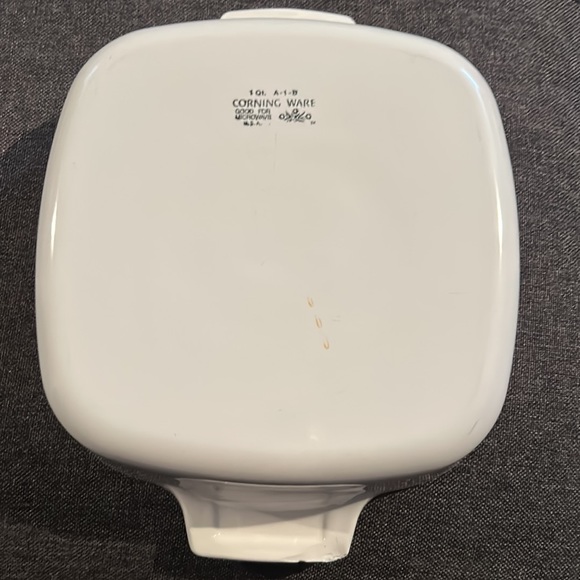 Corningware - Picture 3 of 3